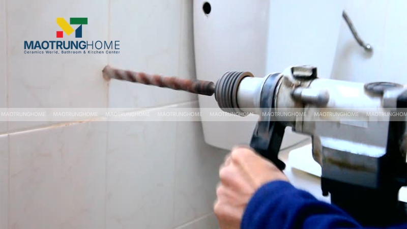 Khoan gạch ốp tường không vỡ và không nứt