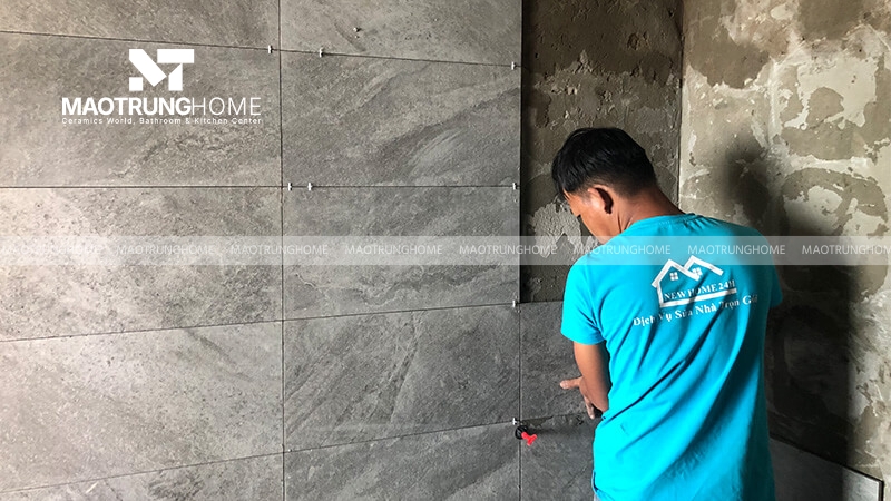 Cách ốp tường gạch 30x60 chuẩn kỹ thuật