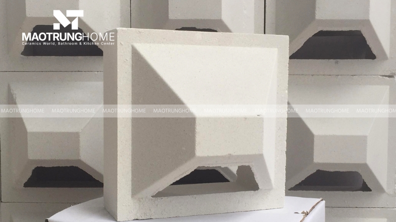 Gạch bánh ú là loại vật liệu xây dựng có hình dáng như hình chiếc bánh ú truyền thống