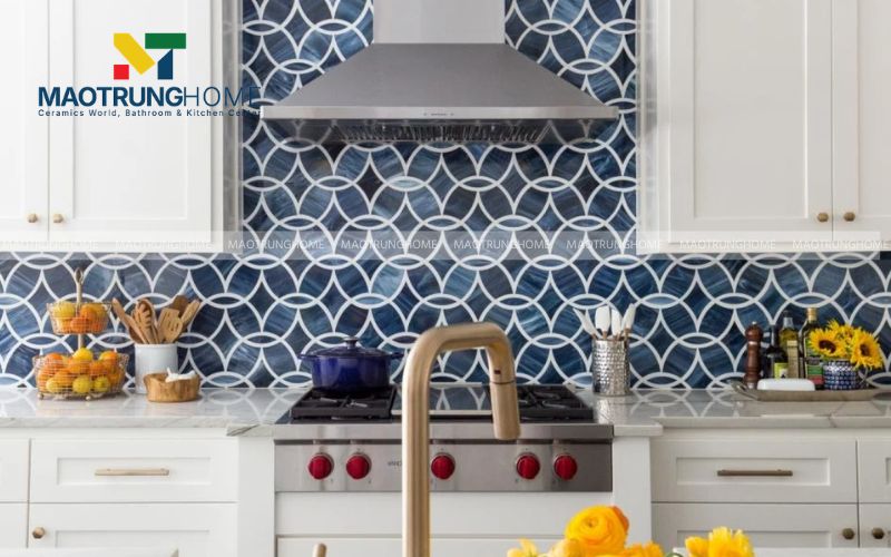Sự tinh xảo trong từng viên gạch Mosaic xanh nhỏ nhắn thủ công