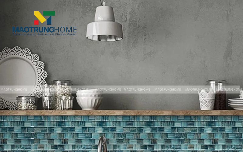 Kích thước vỉ nhỏ giúp gạch Mosaic dễ dàng uốn cong theo quầy bar