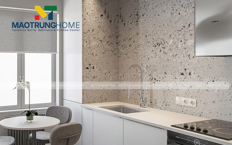 Gạch Terrazzo 30x60 hạt đá đa sắc tạo điểm nhấn trẻ trung cho bếp