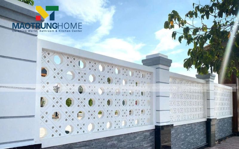 Gạch thông gió họa tiết hoa mai sự lựa chọn cho không gian tinh tế