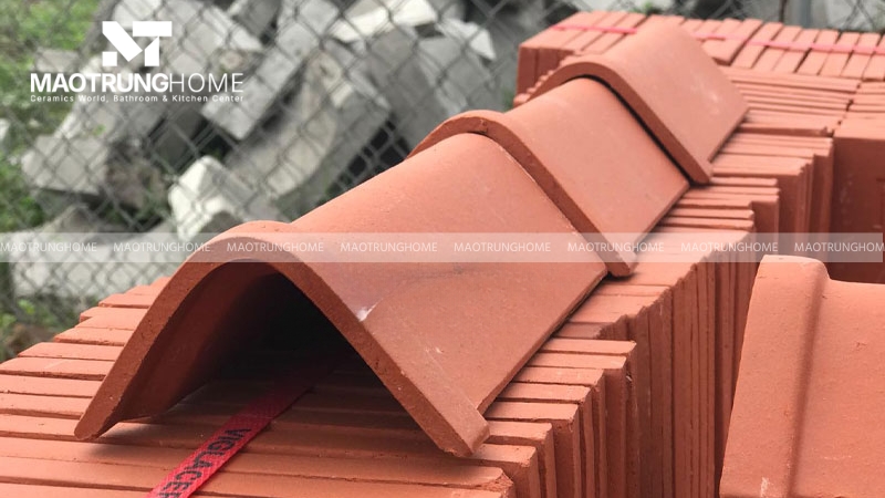 Khả năng chống chịu tia UV tốt giúp màu sắc không bị phai mờ
