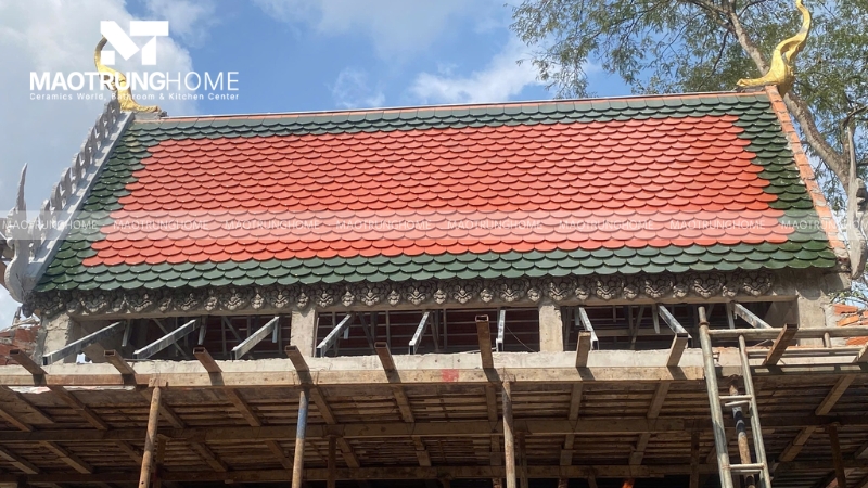 Kích thước đa dạng của ngói giúp mái Thái đạt tính thẩm mỹ cao