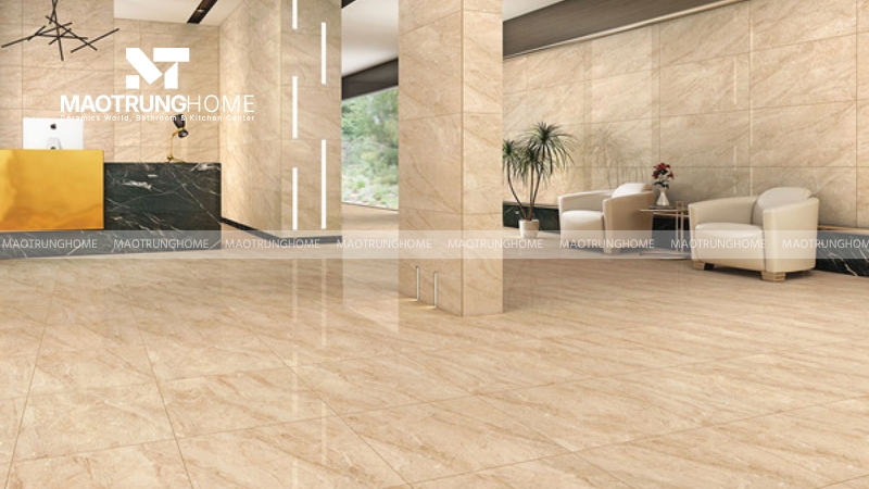 Gạch vân đá marble vàng kem với đường vân tự nhiên tạo điểm nhấn sang trọng