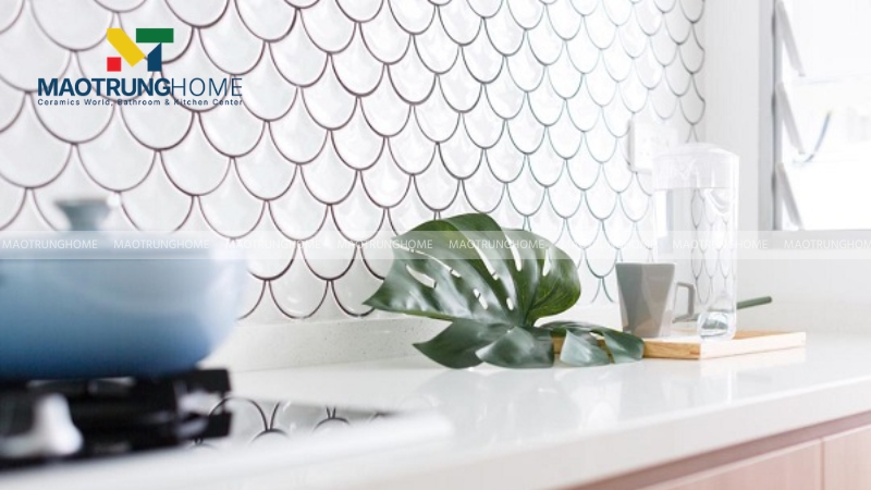 Gam màu trung tính dễ dàng phối hợp với thiết bị bếp hiện đại cao cấp