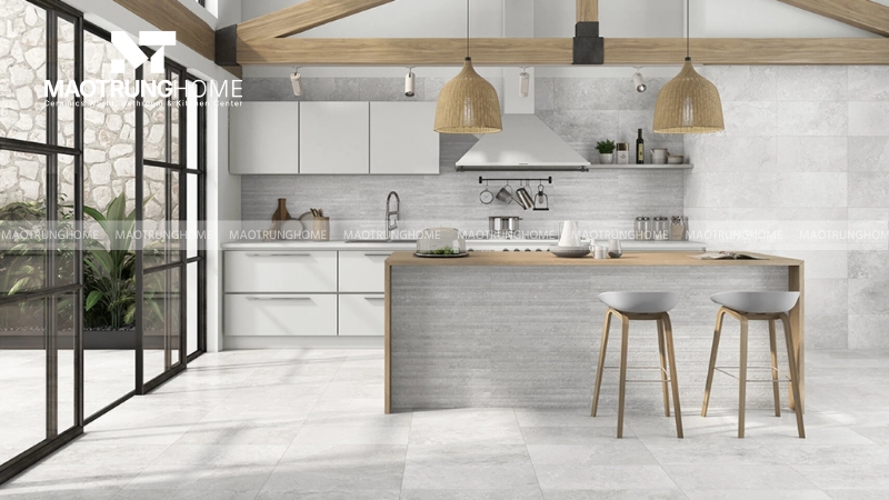 Với diện tích dưới 60m2, bạn nên chọn gạch 60x60cm