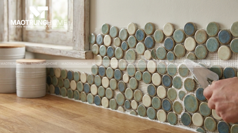 Dùng keo chà ron epoxy chuyên dụng