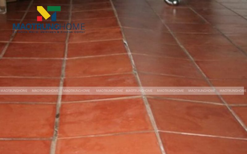 Hậu quả của việc ốp lát gạch sai kỹ thuật: Sàn bị bong, vênh