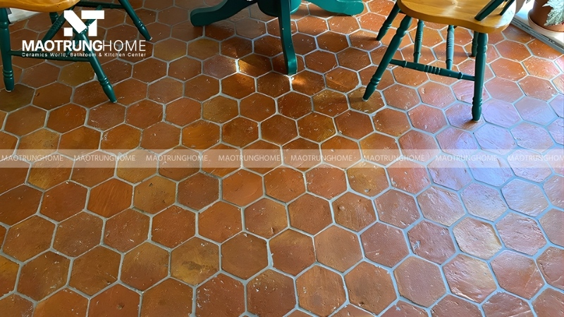 Phối màu gạch lục giác đồng tông tạo chiều sâu