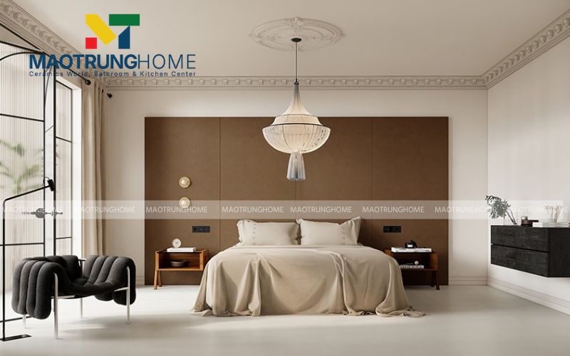 Gạch lát nền vân đá porcelain cao cấp tạo sự thư thái cho không gian phòng ngủ.
