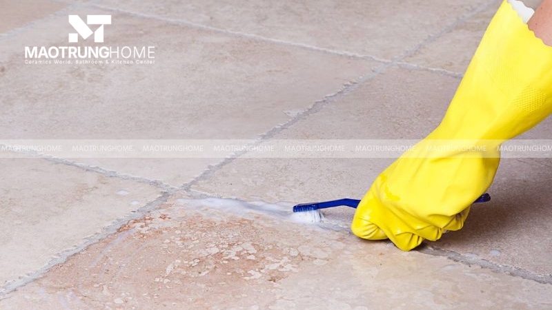 Cần chọn các loại hóa chất tẩy rửa có độ pH trung tính