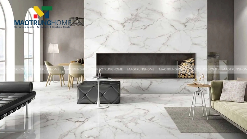 Bề mặt gạch ảnh hưởng trực tiếp đến trải nghiệm sử dụng