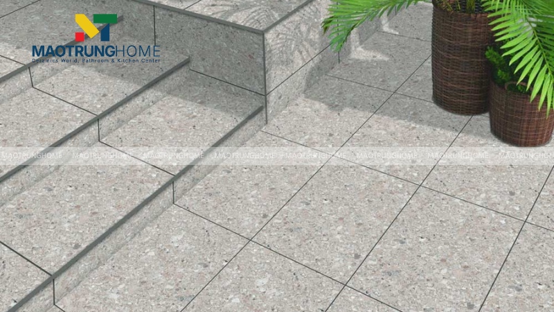 Gạch lát sân chống trơn granite được thiết kế với bề mặt nhám sần định hình