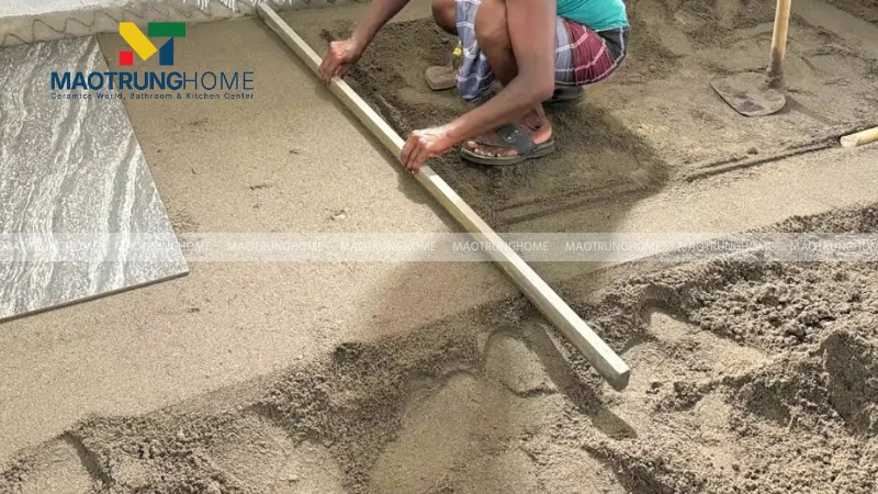 Kỹ thuật cán nền đóng vai trò quyết định đến khả năng thoát nước của bề mặt sàn