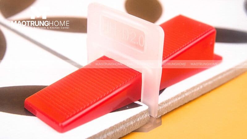 Cần sử dụng ke cân bằng để đảm bảo độ phẳng