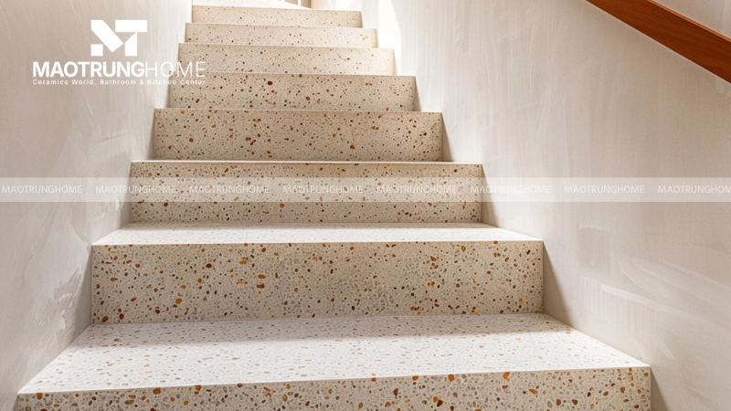Khả năng giấu bụi tốt, giữ bề mặt luôn sạch đẹp