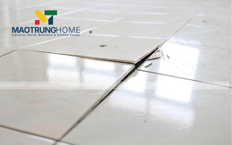 Trường hợp bắt buộc lột gạch và chống thấm lại từ đầu