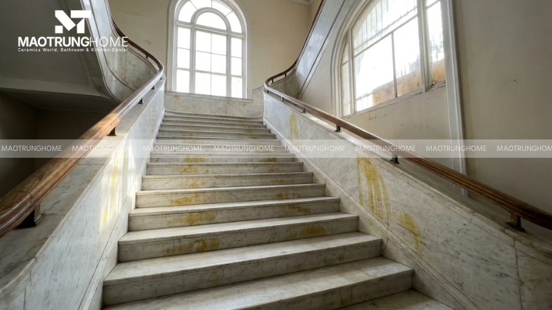 Tình trạng đá Marble bị ố vàng