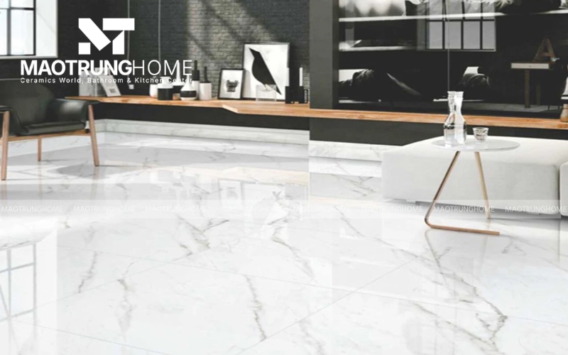 Bề mặt bóng loáng giúp việc vệ sinh sàn nhà trở nên dễ dàng hơn