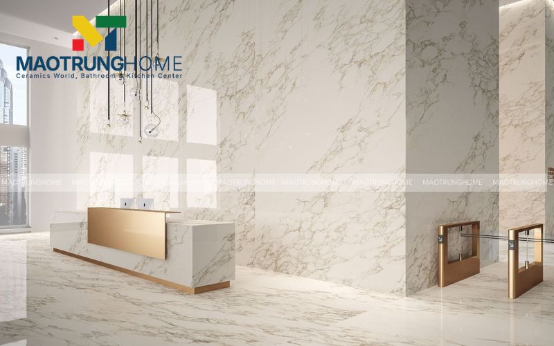 Gạch đồng chất vân đá sáng giúp không gian bừng sáng và thoáng đãng