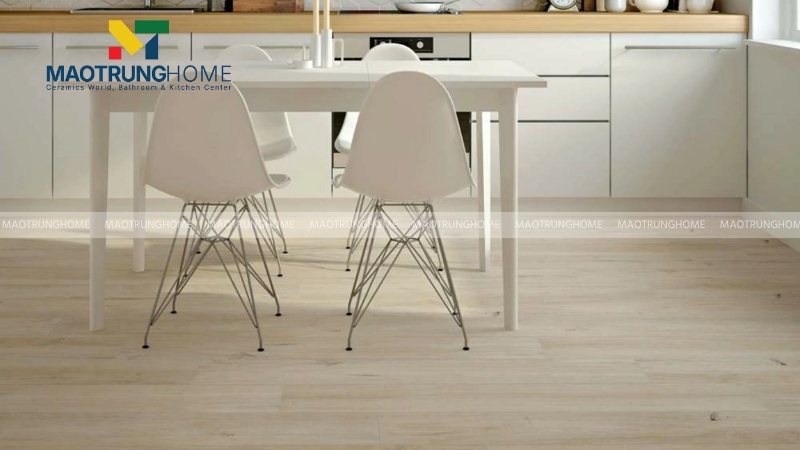 Mẫu gạch giả gỗ tone be và nâu sáng cho nhà cần cảm giác rộng và thoáng (Mẫu 3)
