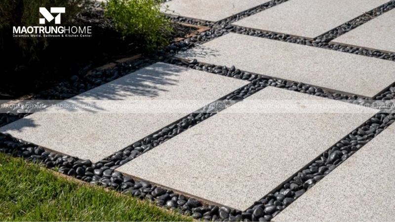 Kinh nghiệm thực tế khi lát sân bằng gạch terrazzo 